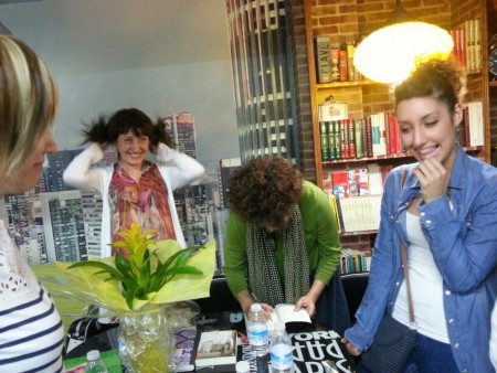 Firma de Libros Ana Cañil